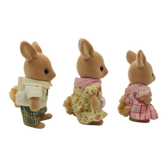 Epoch Calico Critters Kangaroo Family Sylvanian Families Miniature Figures Dolls - Picture 3 of 10